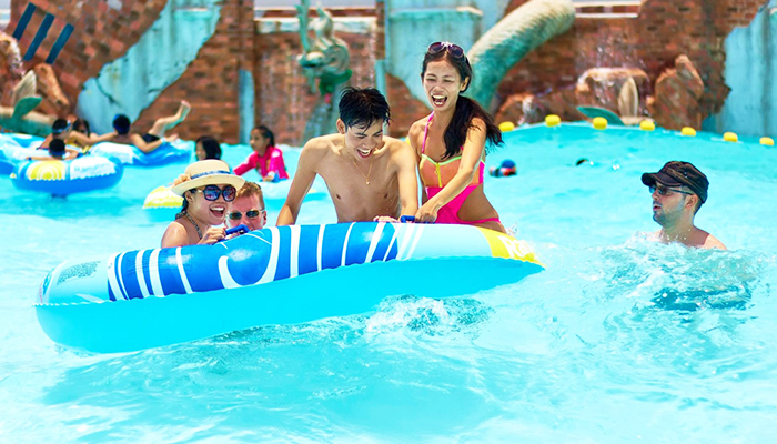 Your Ultimate Guide to Laguna Waterpark, Dubai: How to Get There, When to Go, and Tips for Visitors